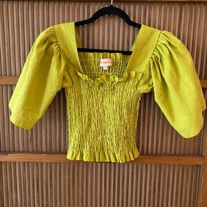 🥝 Lisa Says Gah Smocked Toni Top in Chartreuse M; limited edition!